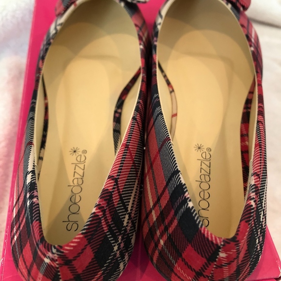 BRAND NEW Plaid Shoedazzle Flats - Picture 4 of 7
